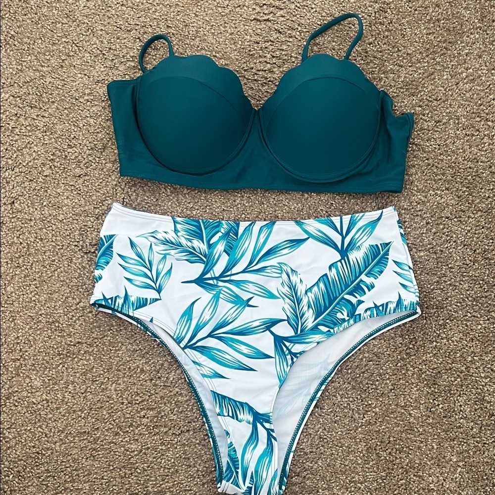 Teal Scallop Underwire Bikini Top with Tropical High-Waist Bottom